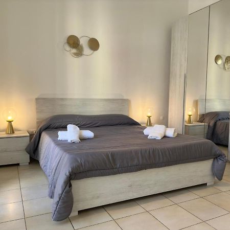 Cconforthotels Appartamento Crispi Bari Exterior photo