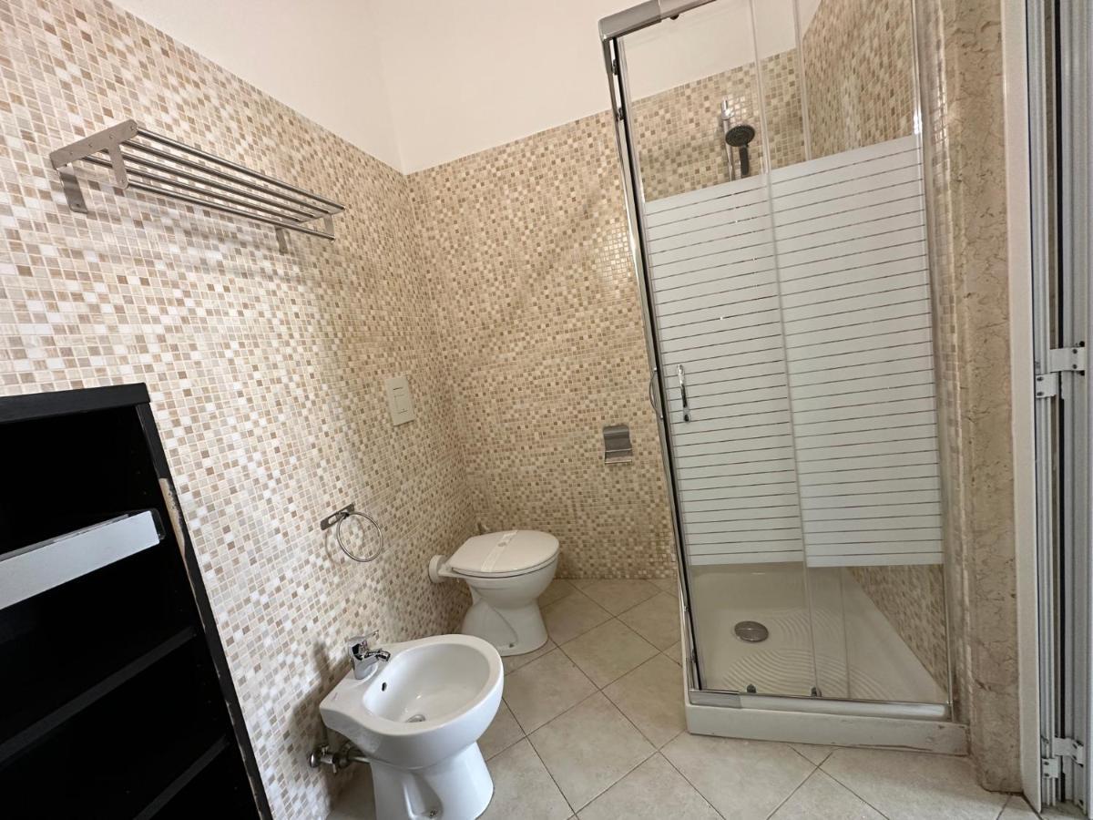 Cconforthotels Appartamento Crispi Bari Exterior photo